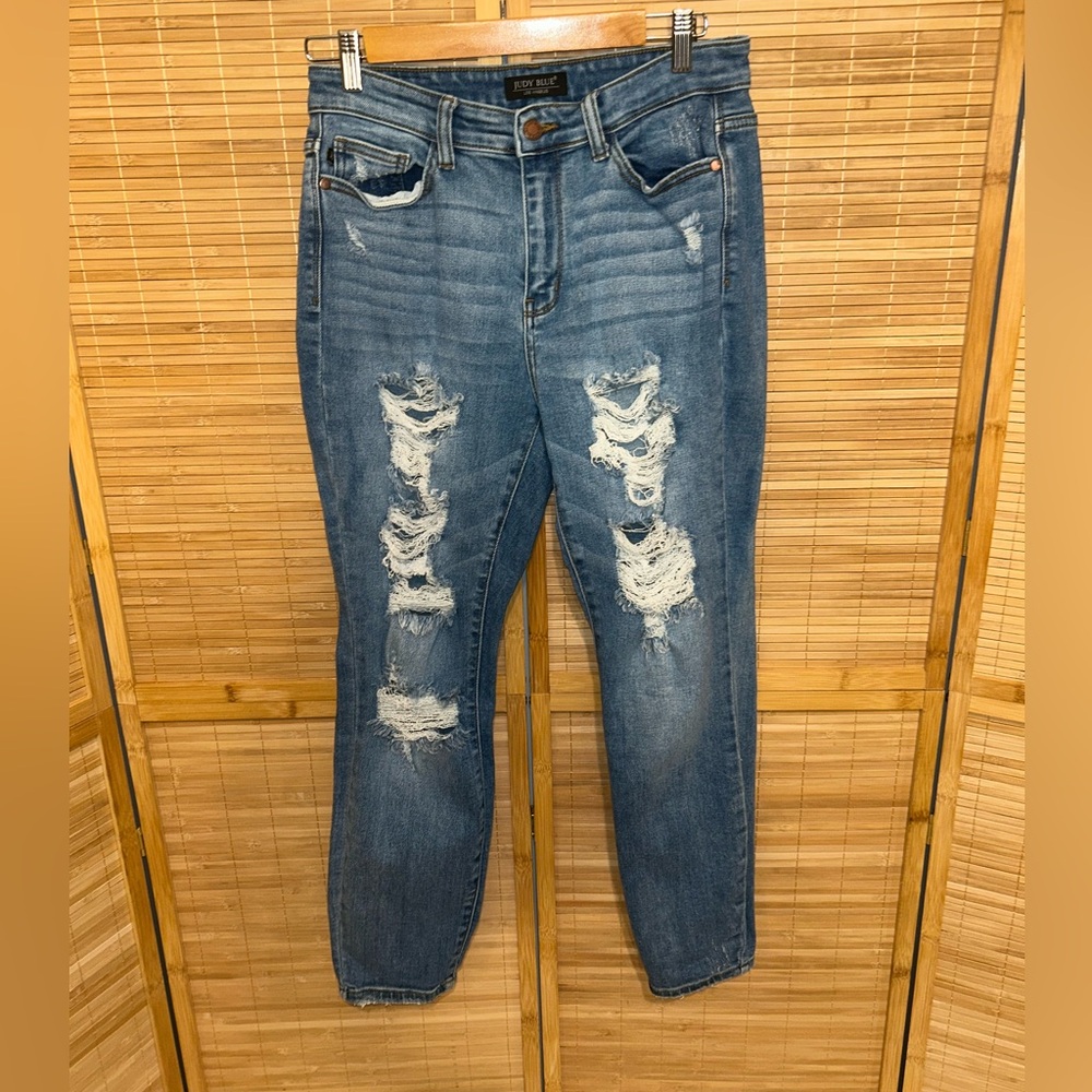 Judy Blue distressed mid-rise boyfriend fit ripped jeans woman’s size 5/27